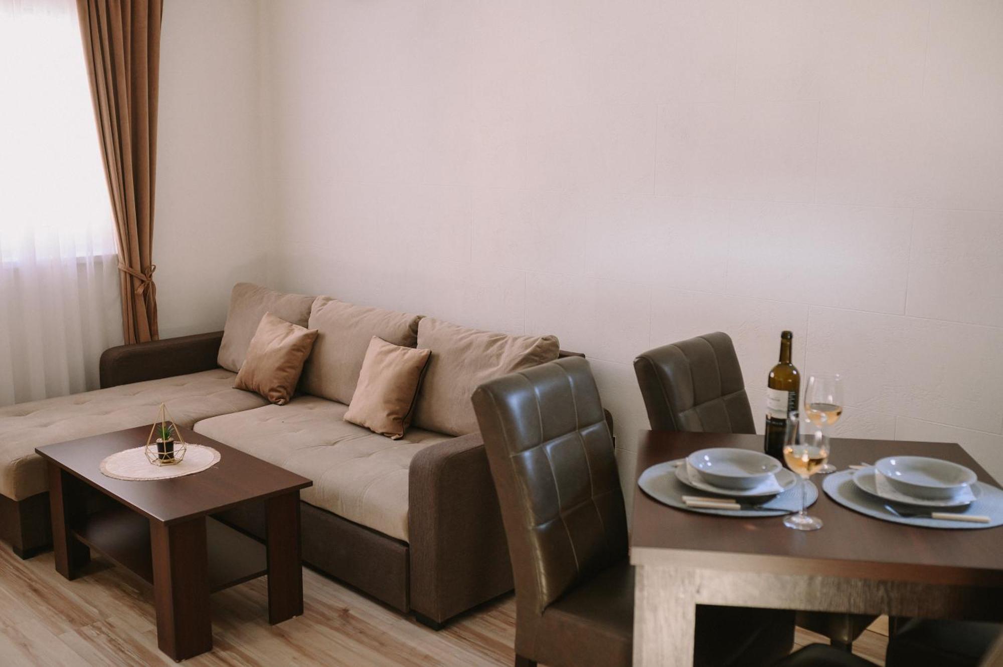 Matino Apartments 3 Valjevo Zimmer foto